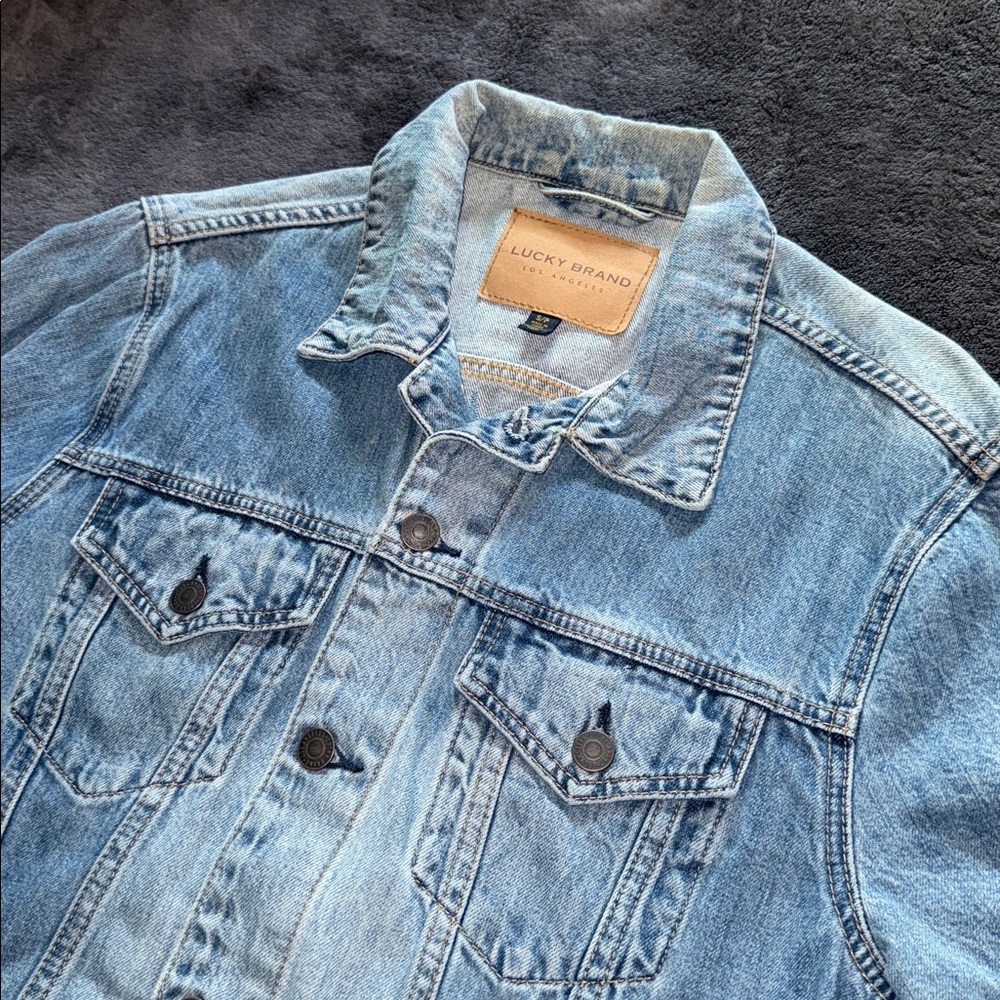 Lucky Brand Embroidered Trucker Jacket - S - Picture 2 of 5